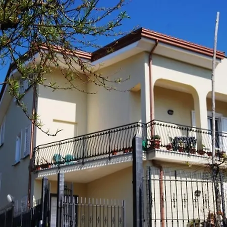 Apartment Casetta Del Sole B