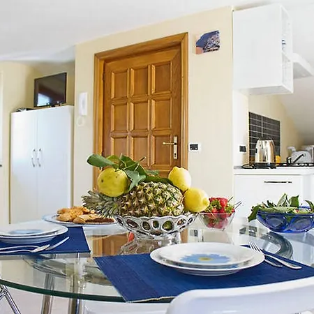 Casetta Del Sole B Apartment